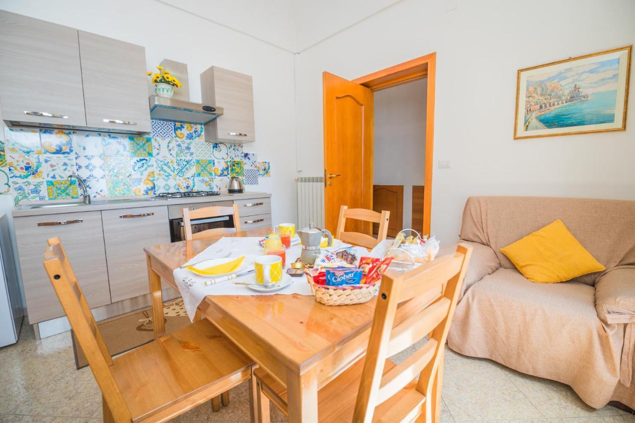 La Villa Di Enzo Casa Vacanze Con Vista Mare Amalfi Eksteriør bilde