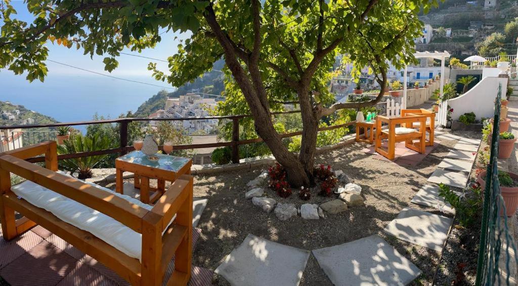 La Villa Di Enzo Casa Vacanze Con Vista Mare Amalfi Eksteriør bilde